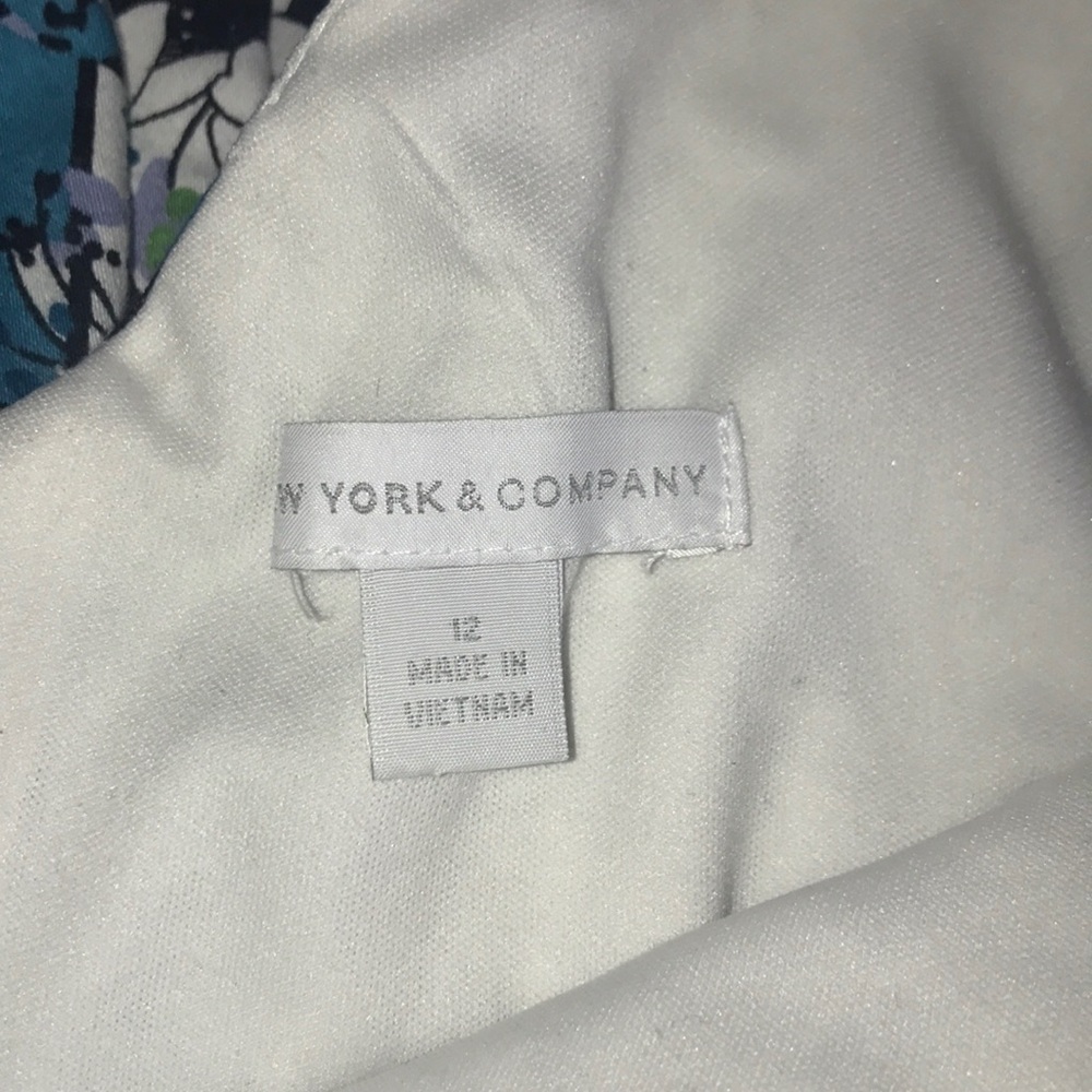New York & Co Dress 👗 - Picture 4 of 7